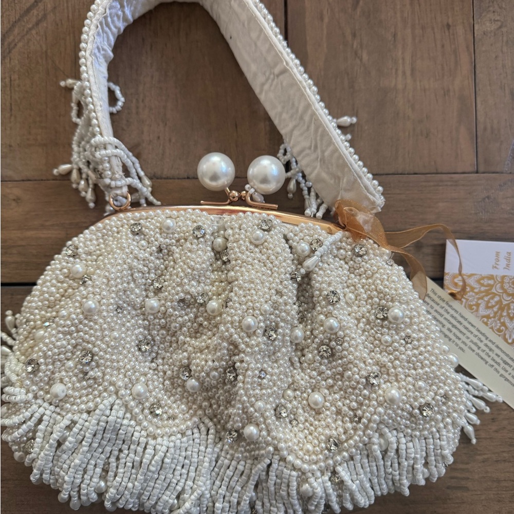Elegant Cream Beaded Handbag